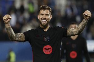 开云体育-TA：即便伊尼戈离开球队，也不足以让巴萨完成霍安-加西亚的注册